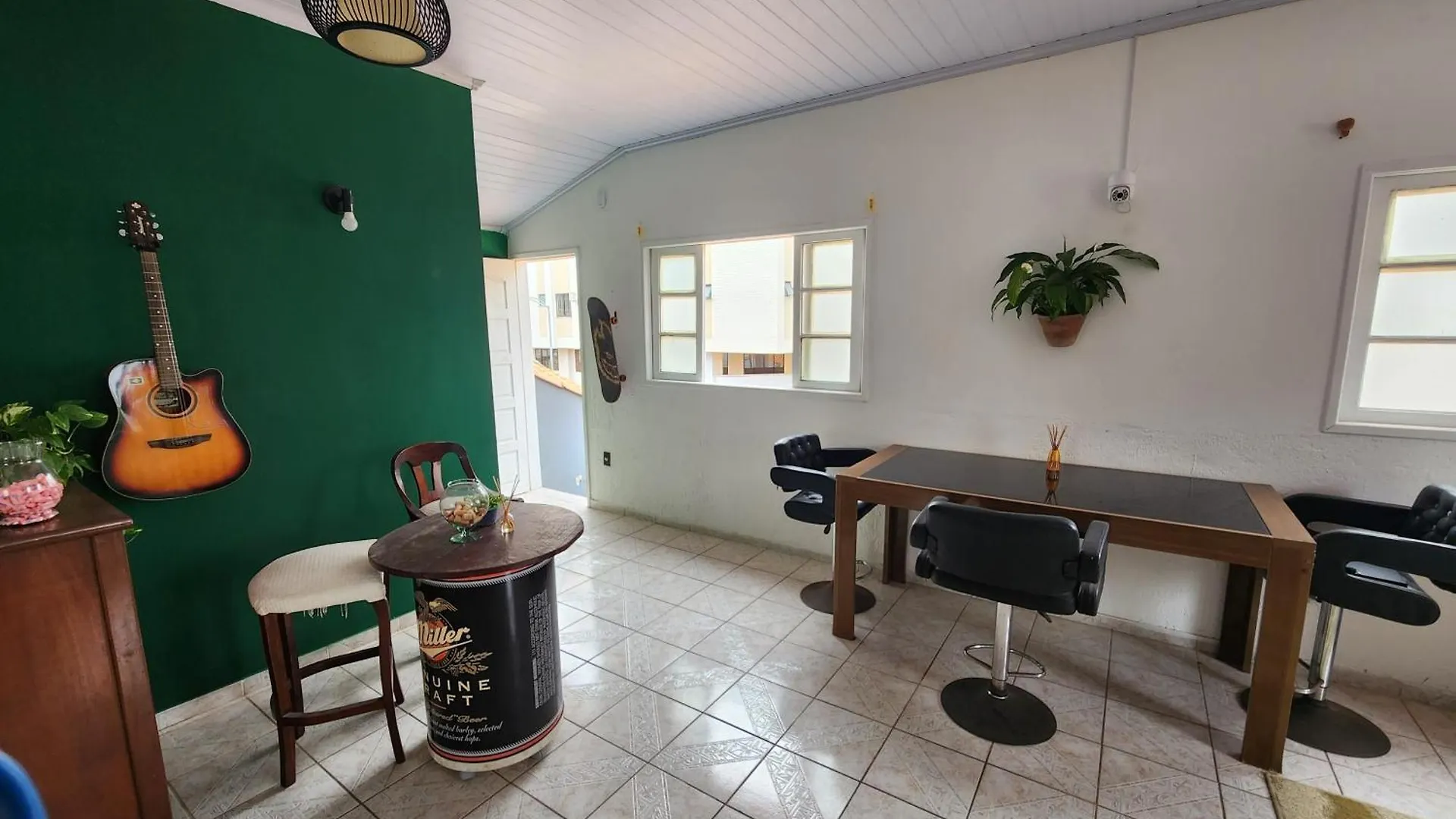 Quarto em Acomodações Particulares Califorte House Apartamento Cabo Frio Brasil